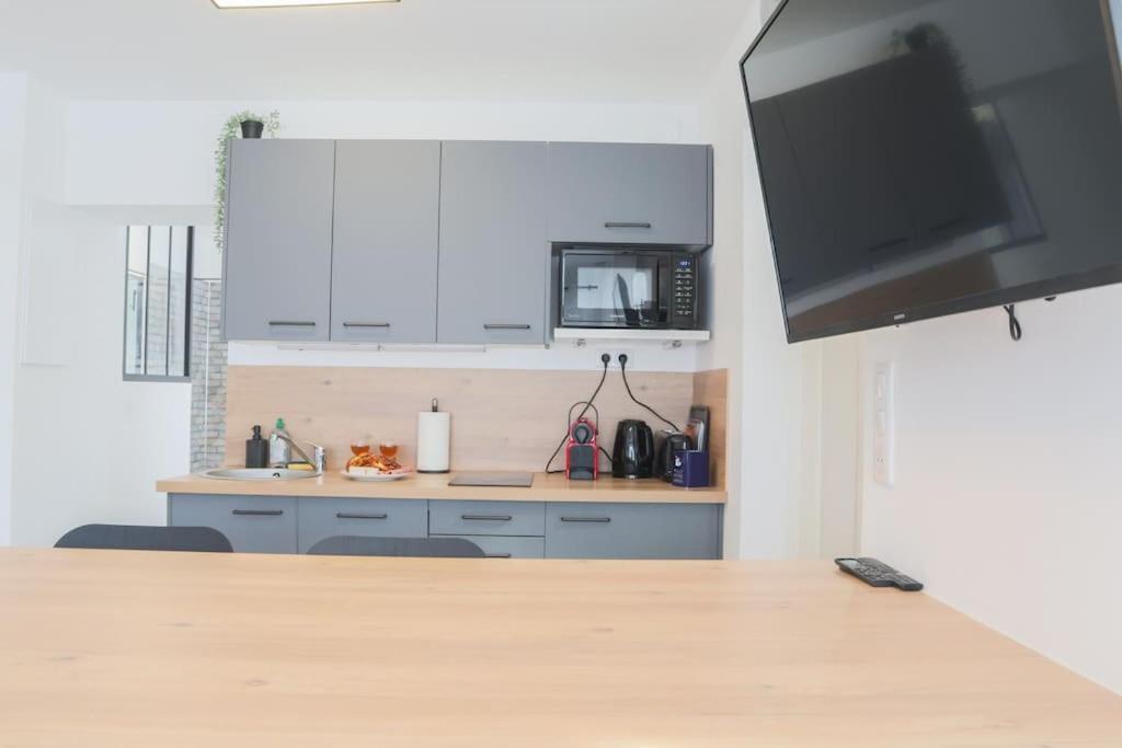 Apartamento {Le Factory}, Proche Euroairport Saint-Louis  Exterior foto
